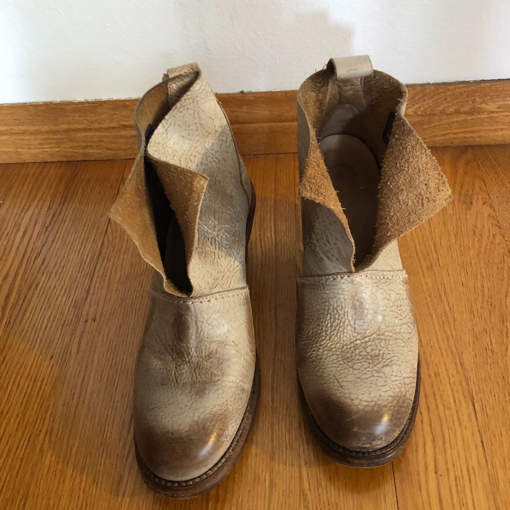 Anthropologie front slice ankle booties